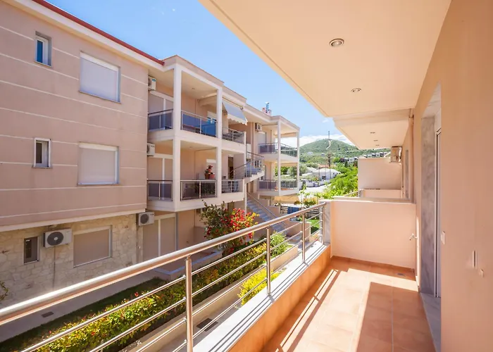 Darina 公寓 佩科霍里